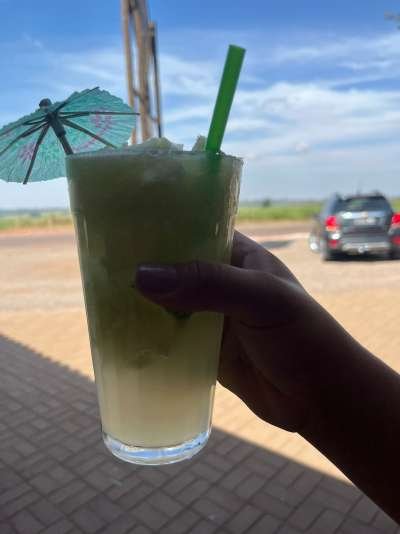 CAIPIRINHA DE PINGA C/ LIMÃO - R$18,00